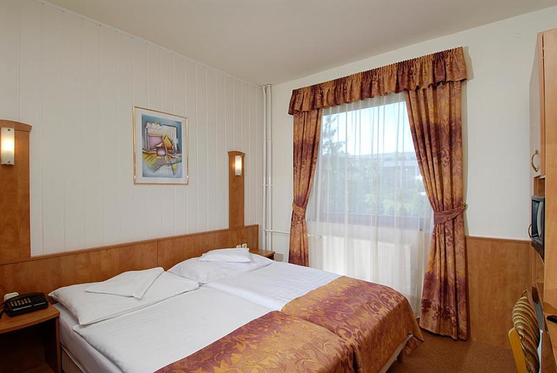 Korall 3* Budapest
