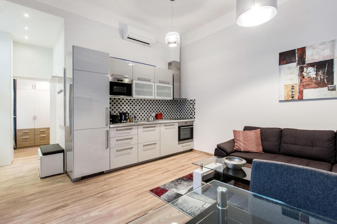 Quiet Nest In The Bustling Centre Of Appartement Budapest