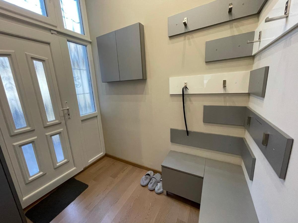Appartement Danube Bank With Sauna/a.c *