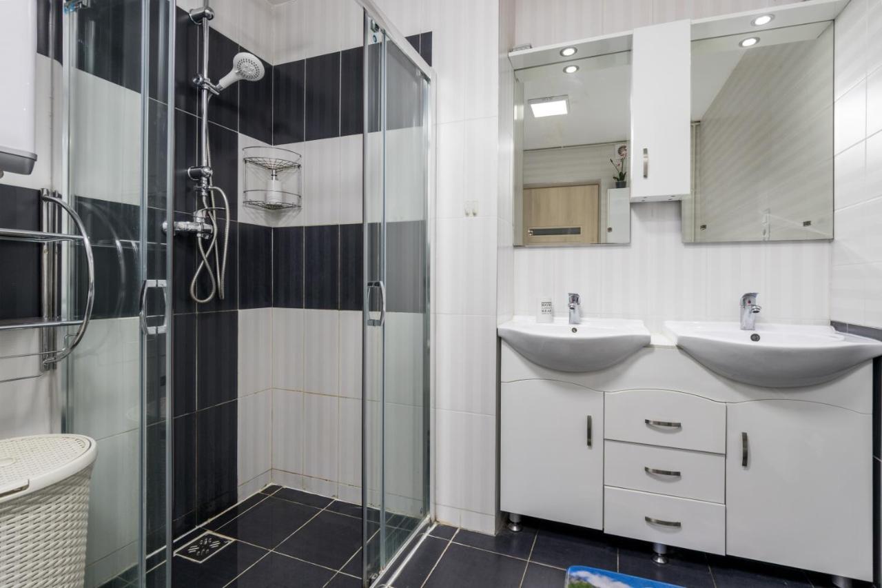Apartamento Fireworks Rakoczi - Free Parking - 3 Bedrooms - 2 Bathrooms Budapest