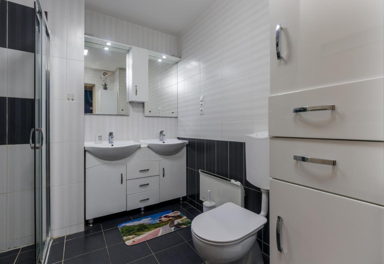 Apartamento Fireworks Rakoczi - Free Parking - 3 Bedrooms - 2 Bathrooms