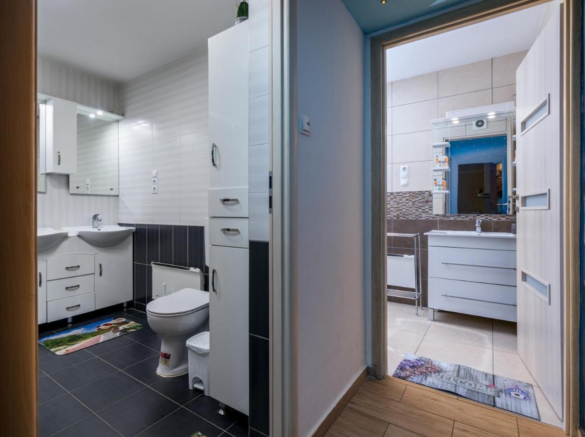 Fireworks Rakoczi - Free Parking - 3 Bedrooms - 2 Bathrooms Apartamento Budapest