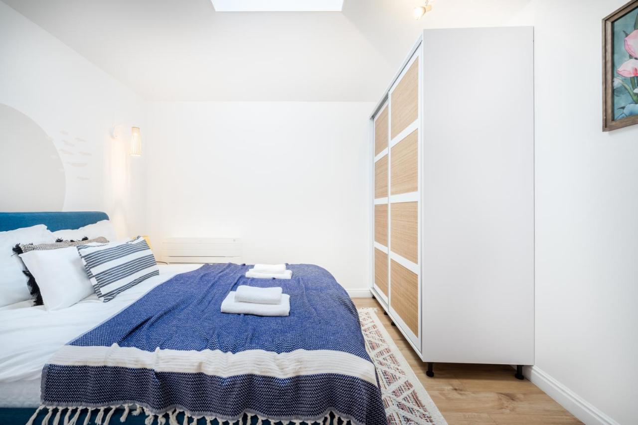 Roomli Boho Chic Apartment Budapest