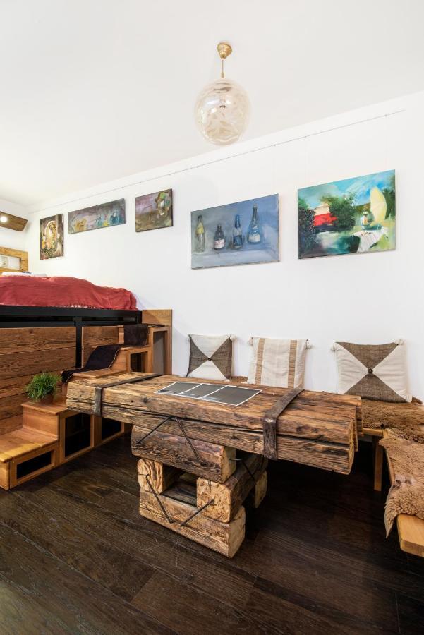 The Iguana-wooden Apartamento