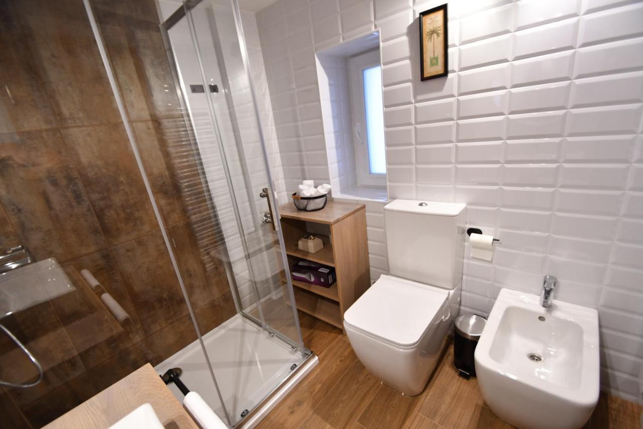Tweed House Villa *