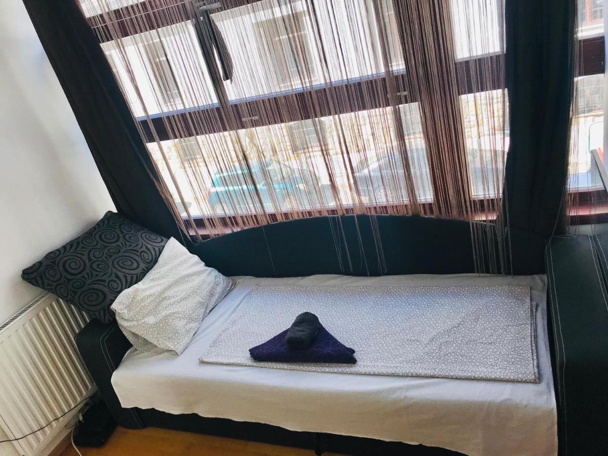 Apartment Design Free Parking In City Center