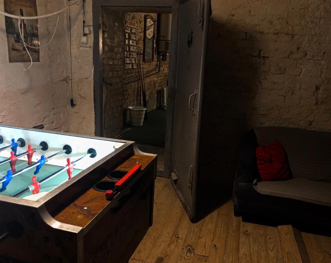 Whole Basement Former Pub2 For Stag Do, Men's Cave Budapeszt