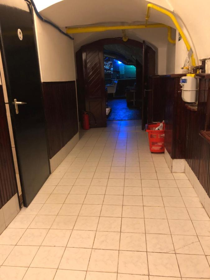 Whole Basement Former Pub 5 For Stag Do Apartman Budapest