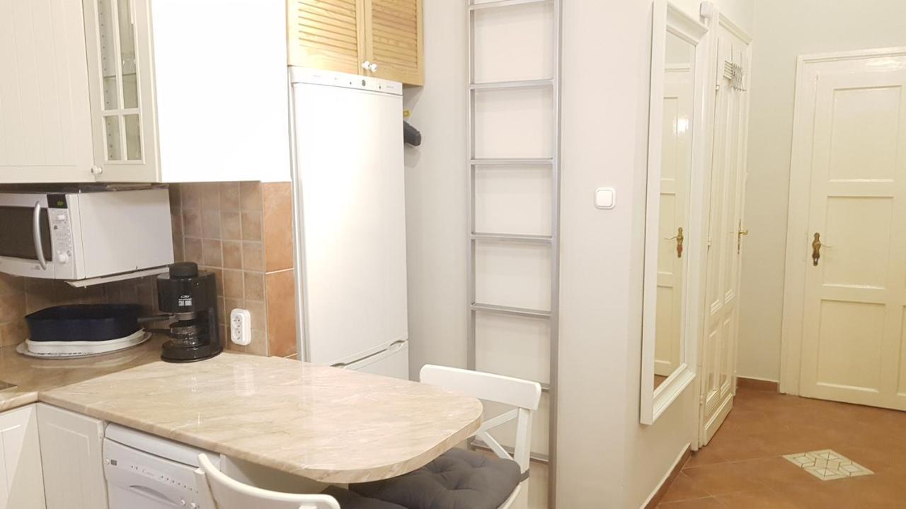 Bmg Basilica Apartmán *