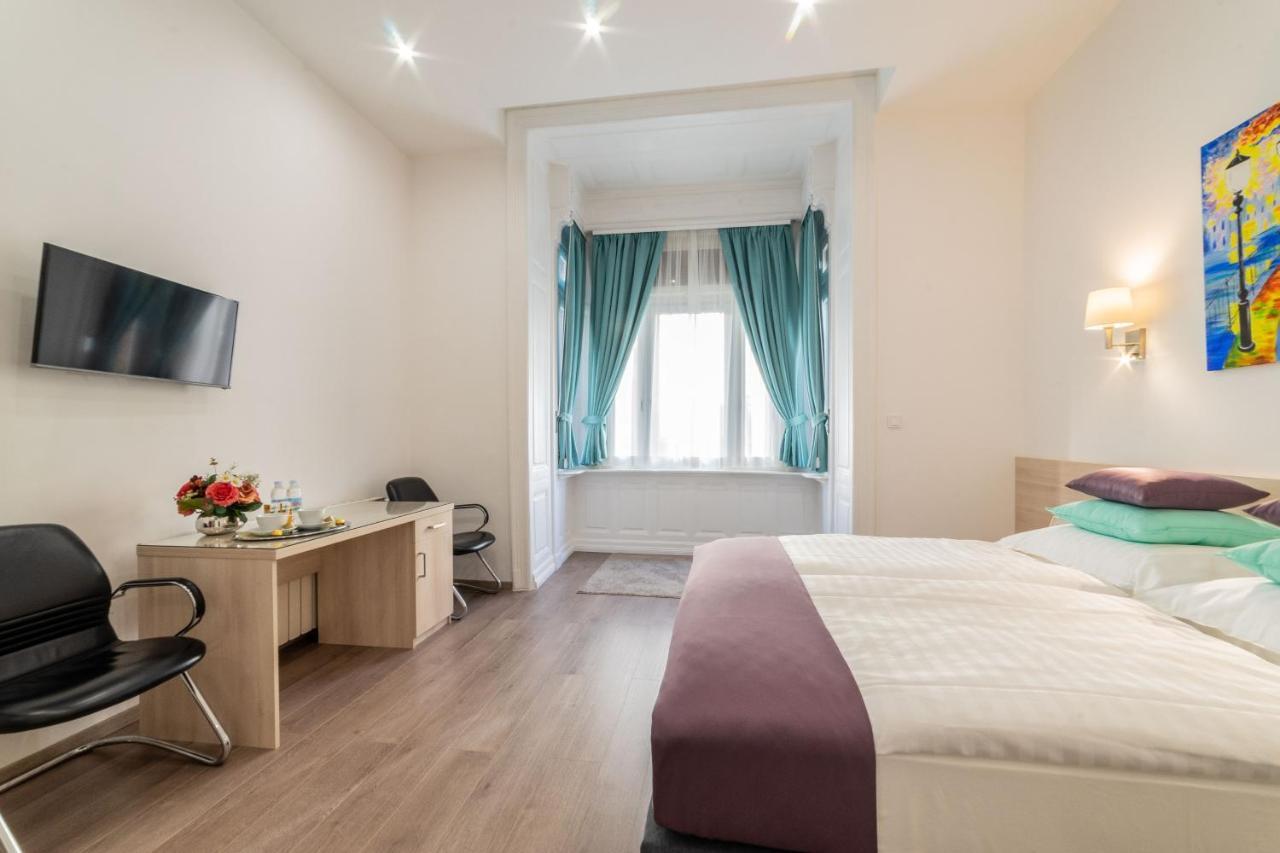Apartahotel Global 4*