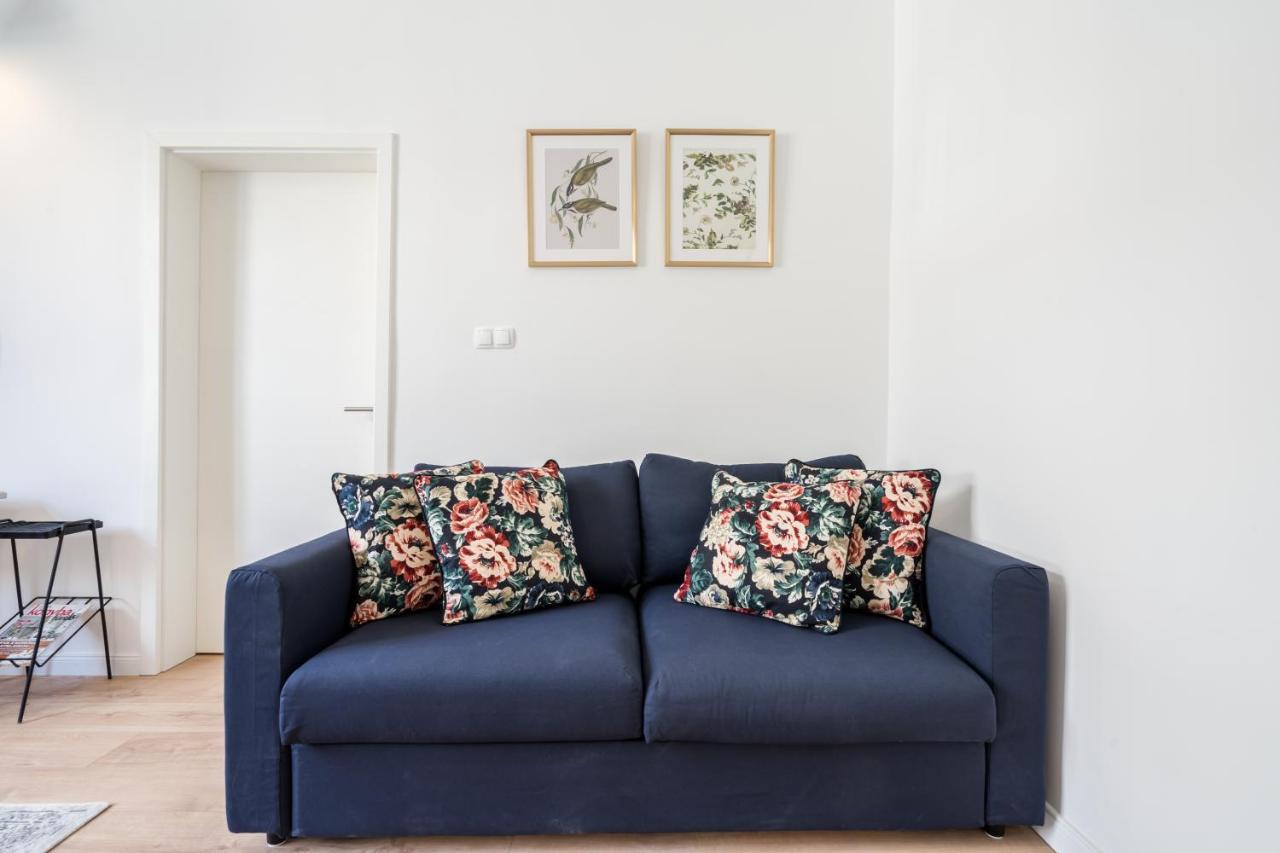 Appartement Bpr Blooming Design With A/c