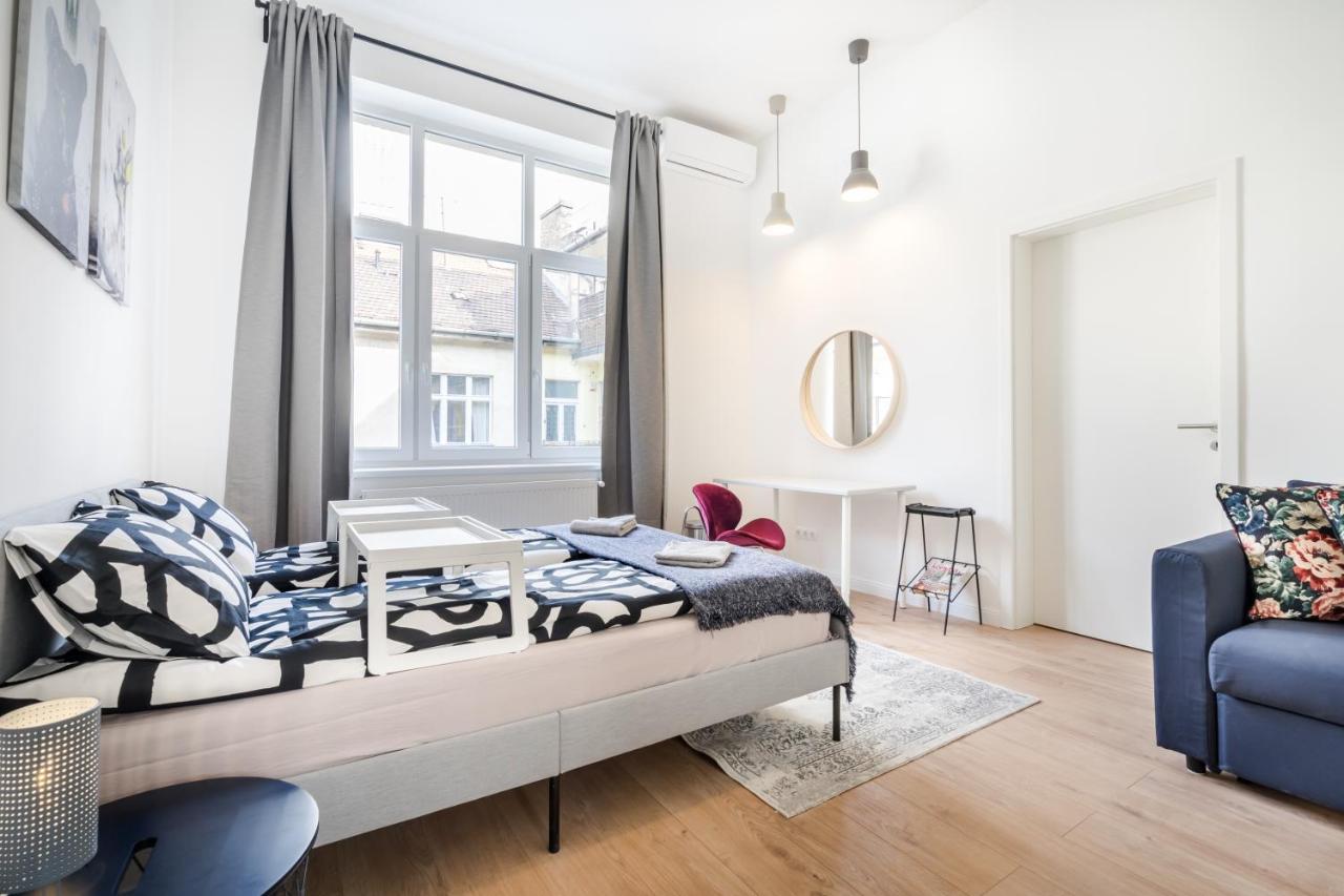 Bpr Blooming Design With A/c Appartement