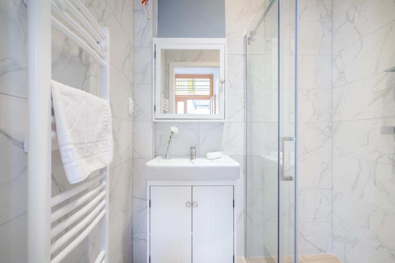 Appartement Bpr Blooming Design With A/c Boedapest