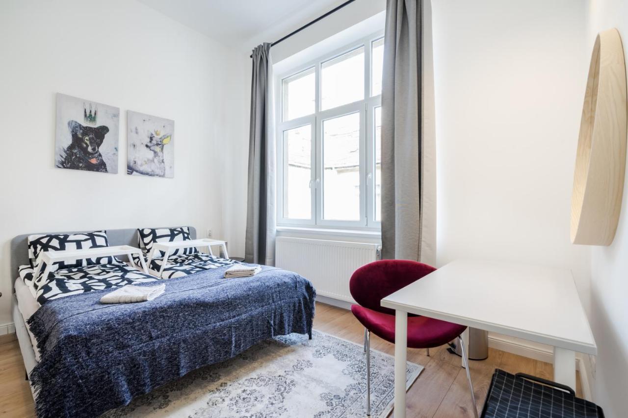 Appartement Bpr Blooming Design With A/c