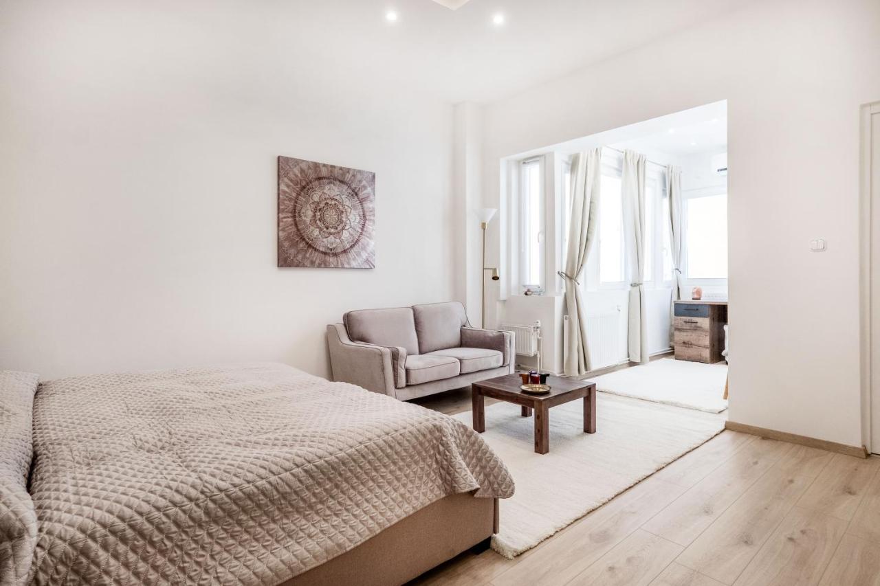 Viktoria Design * Budapest