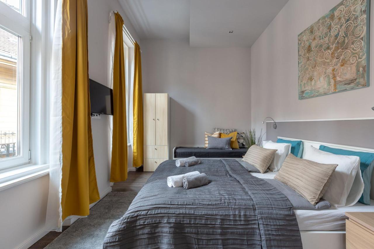 Apartment Luxury Central Next To The Fashion Str. Budapest