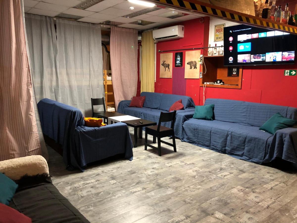 Apartament Whole Basement Former Pub2 For Stag Do, Men's Cave Budapeszt