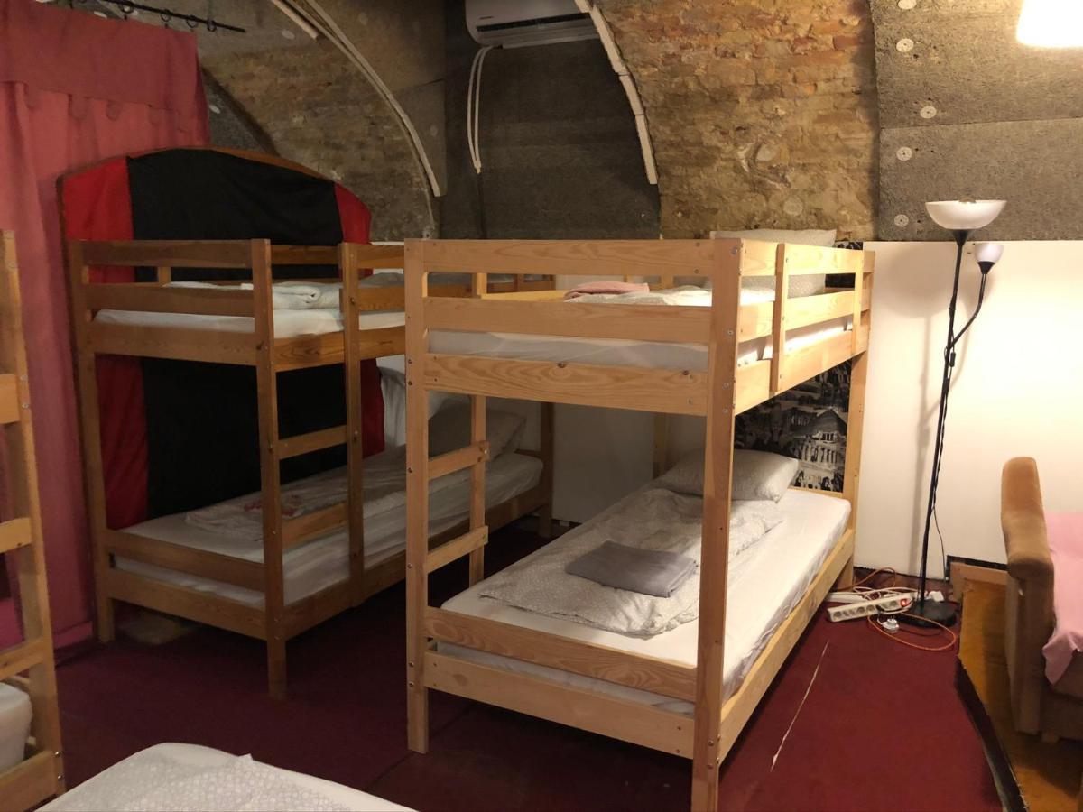 Apartment Whole Basement Former Pub For Stag Do, Bachelor House Party Flat