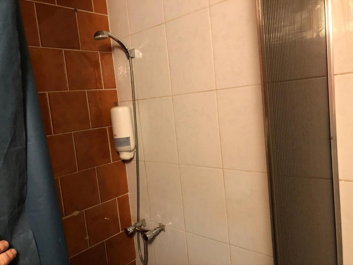 Apartament Whole Basement Former Pub2 For Stag Do, Men's Cave *
