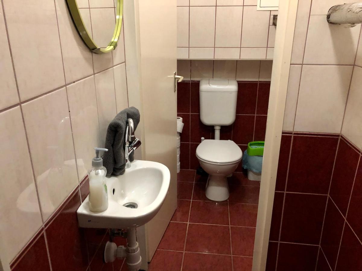 Appartement Whole Basement Former Pub3 For Bachelor / Bachelorette Party Budapest