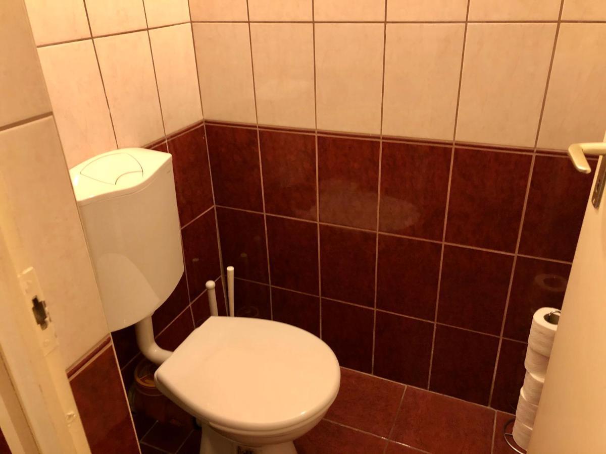 Appartement Whole Basement Former Pub3 For Bachelor / Bachelorette Party Budapest