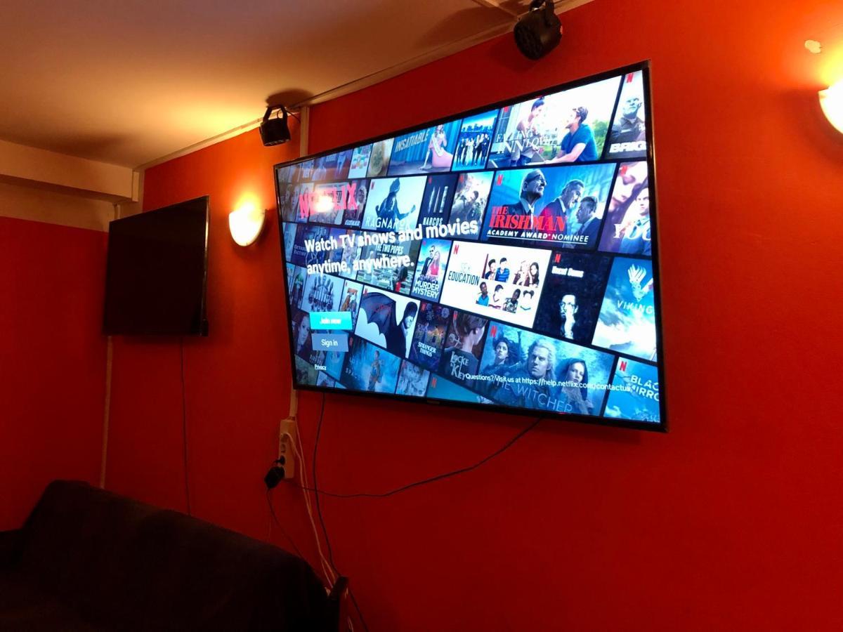 Whole Basement Former Pub3 For Bachelor / Bachelorette Party Appartement Budapest