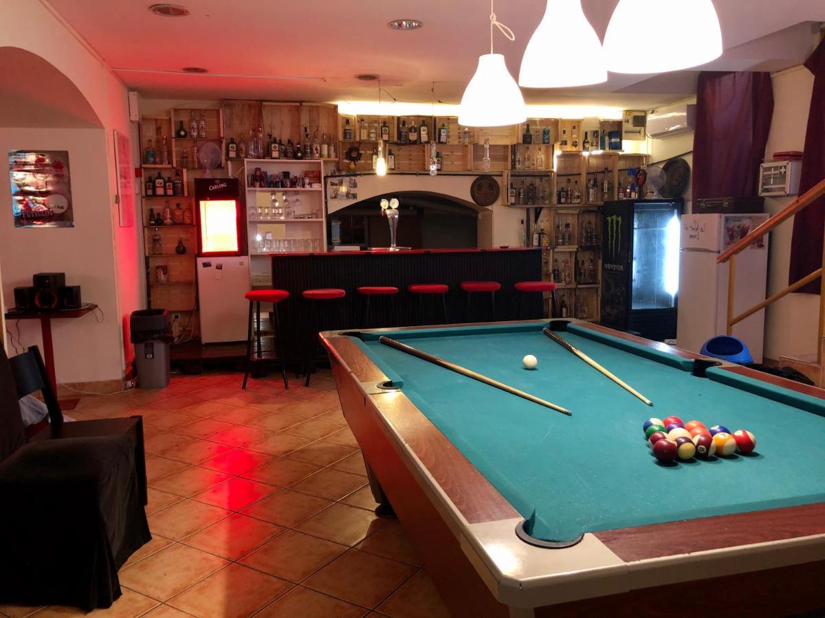 Appartement Whole Basement Former Pub3 For Bachelor / Bachelorette Party