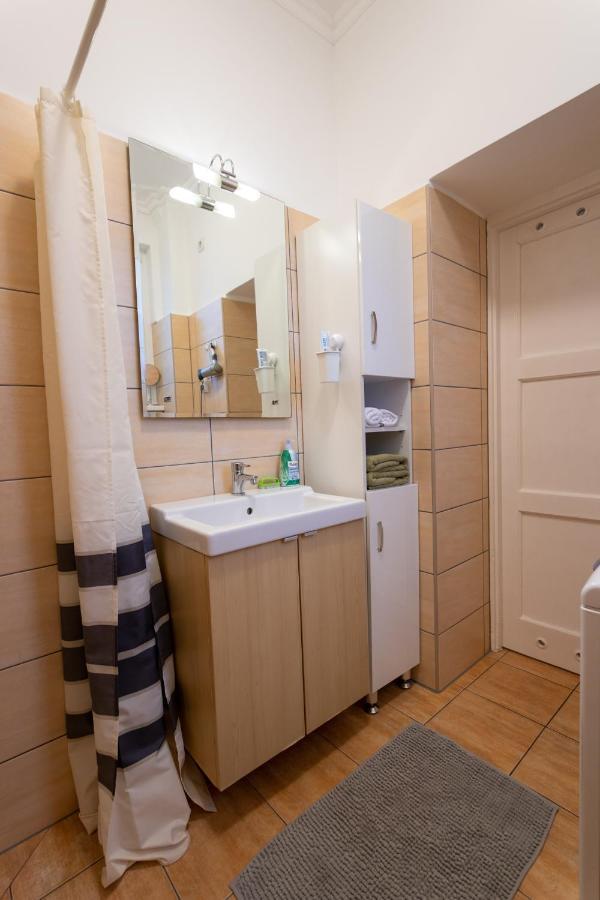 Sunbird Apartment *