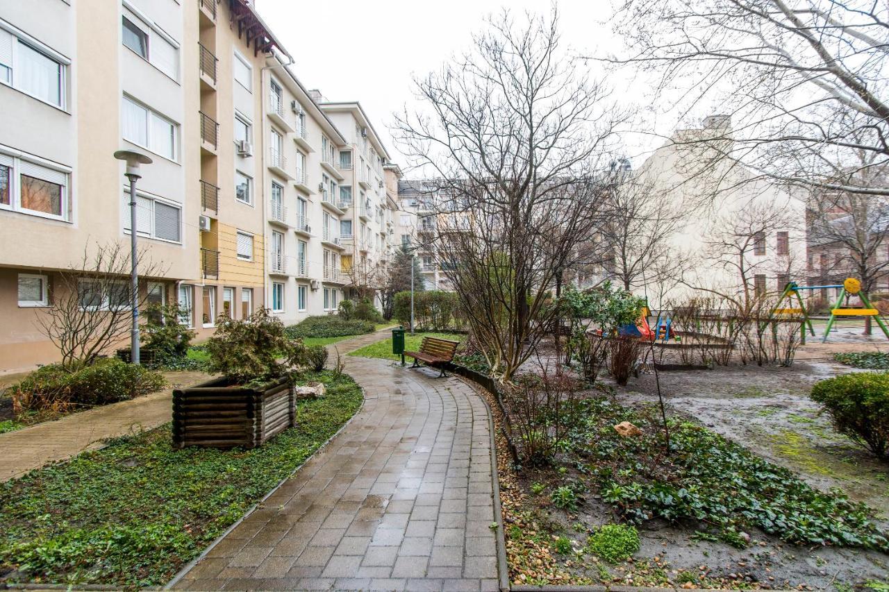 Viola - Newly Furnished With Free Garage! * Budapeszt