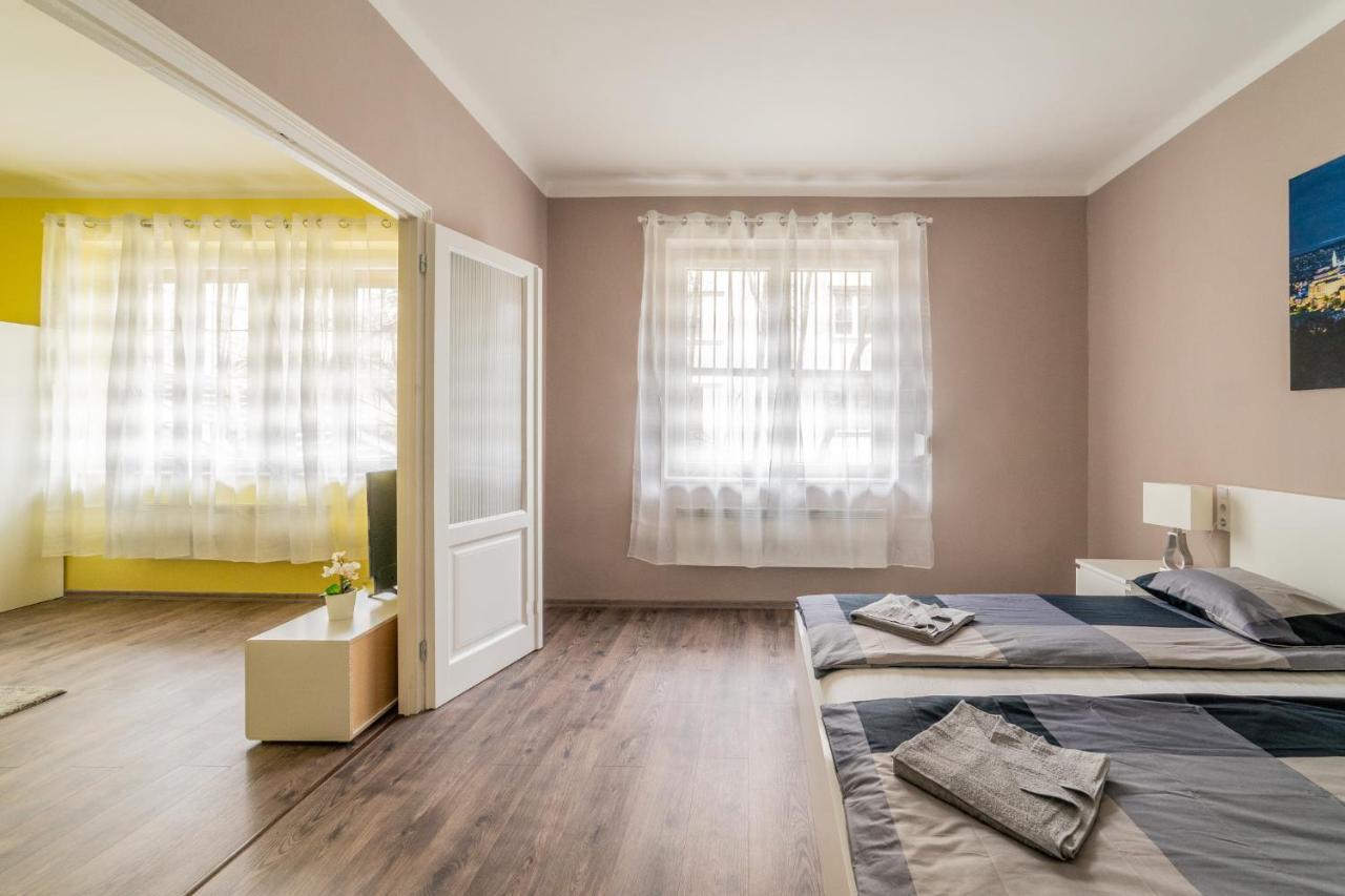 Fillér Classy Apartman Apartamento *