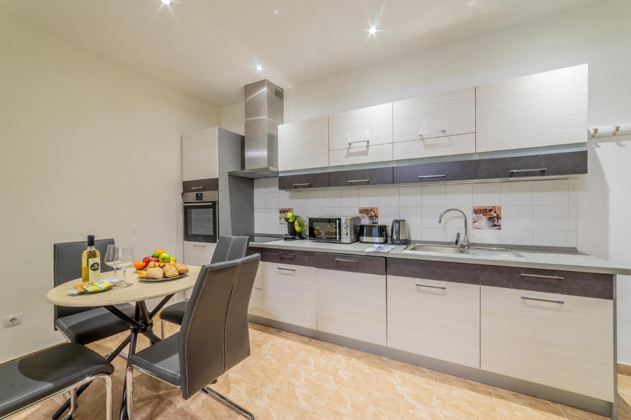 Apartamento Fillér Classy Apartman *