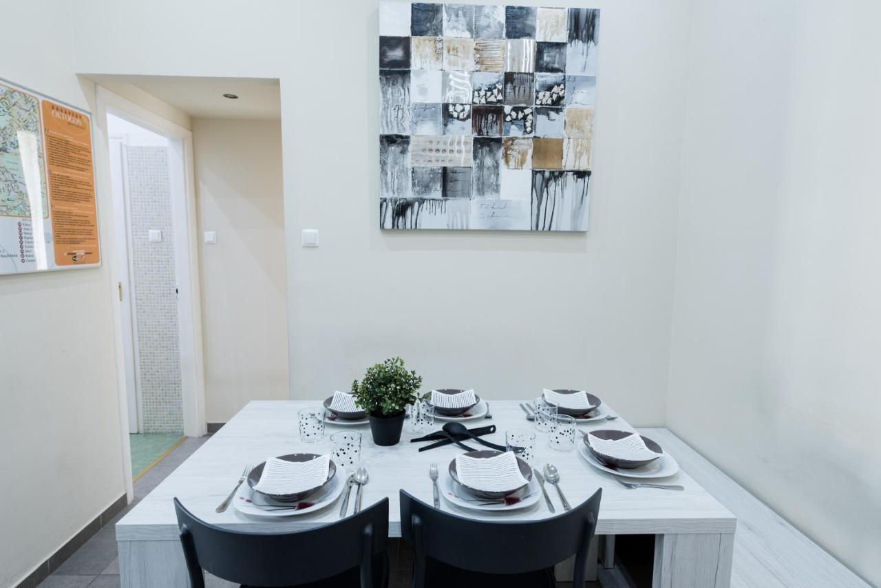 Budapesteasyflat Oktogon Lux Apartamento Budapest