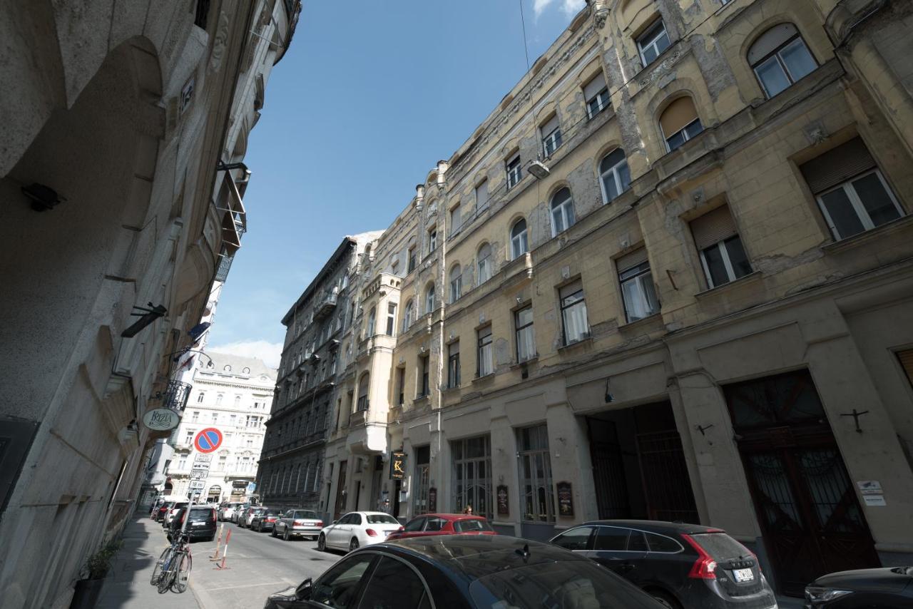 Budapesteasyflat Oktogon Lux Apartamento *