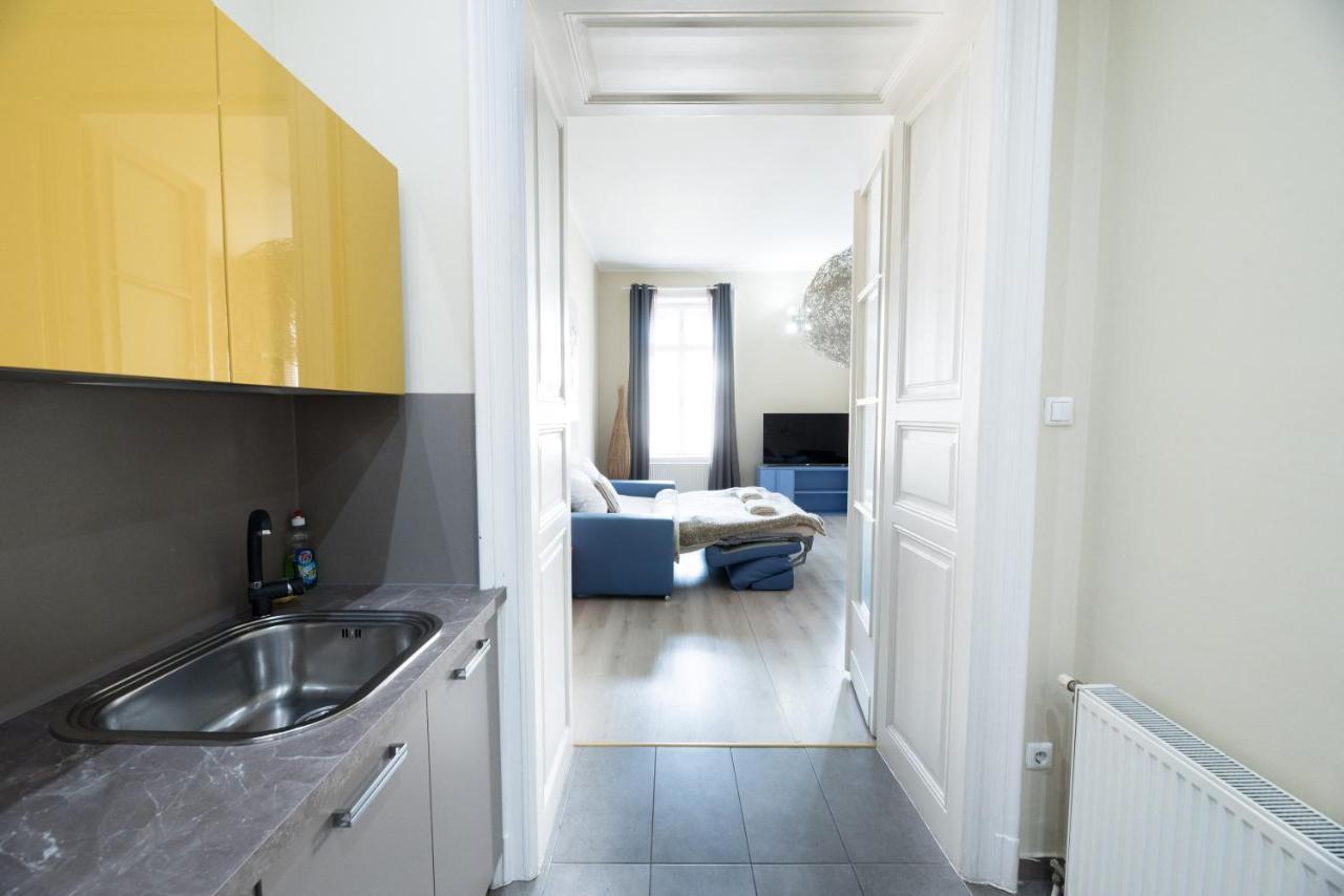 Budapesteasyflat Oktogon Lux * Budapest