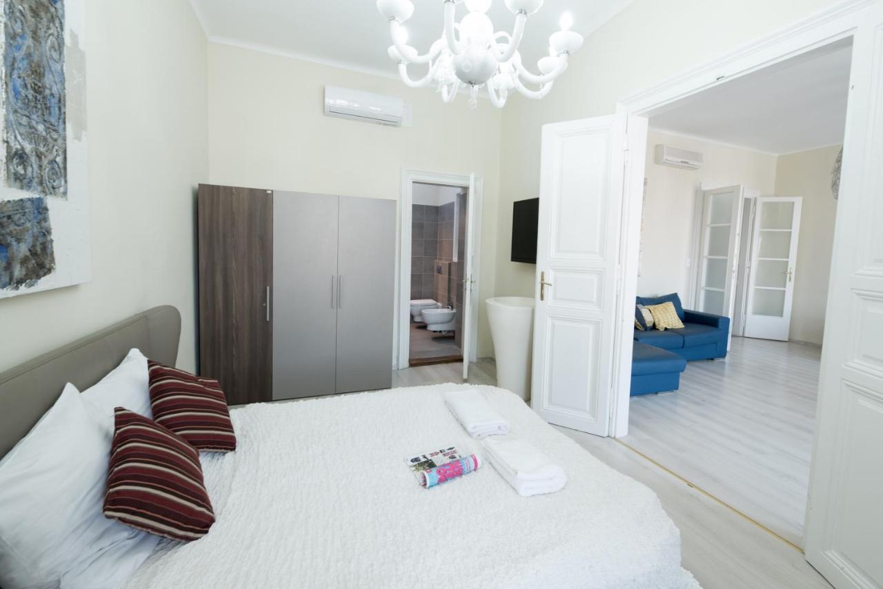 Budapesteasyflat Oktogon Lux