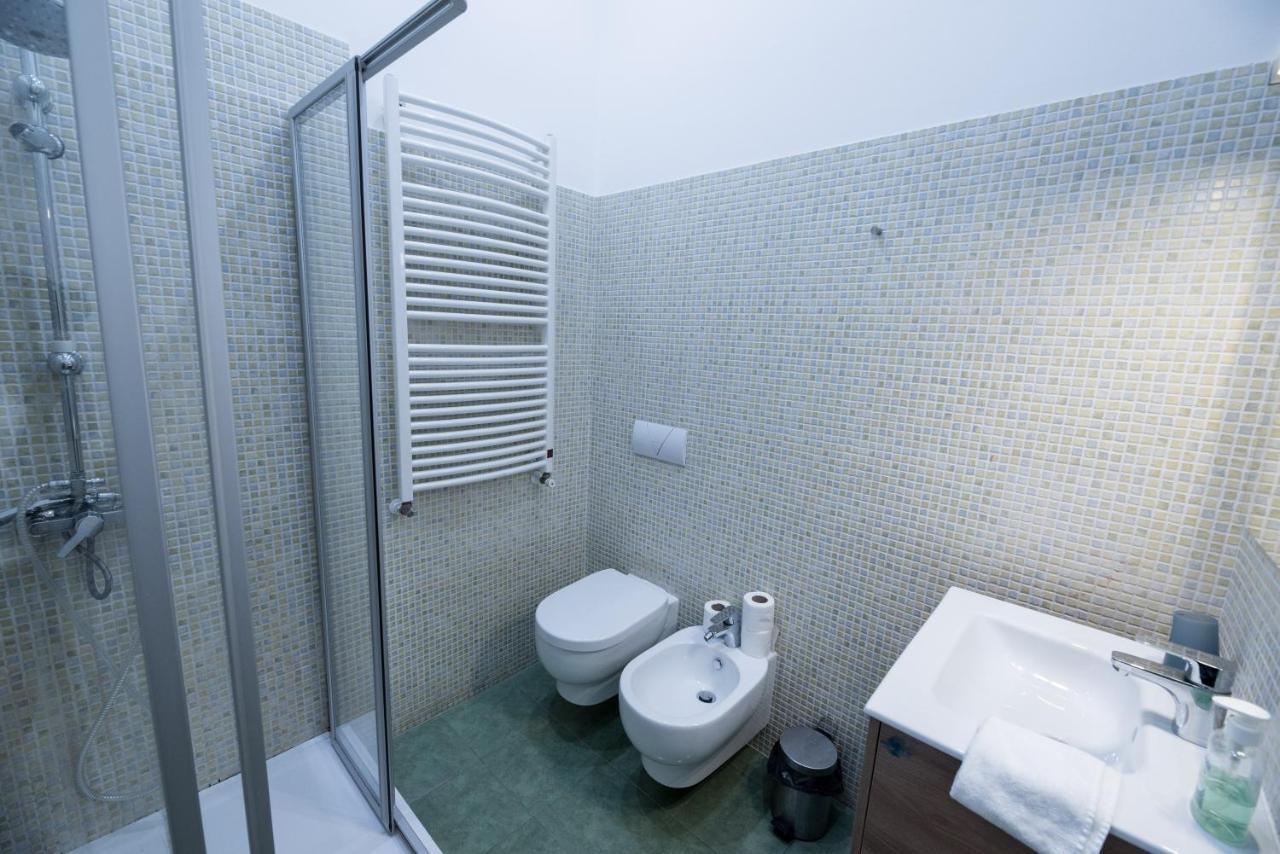 Budapesteasyflat Oktogon Lux Apartamento