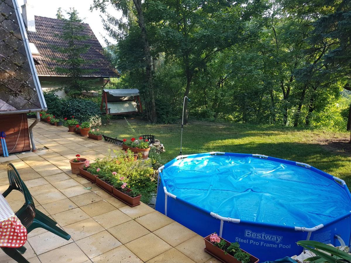 Cabin In The Woods Apartamento *