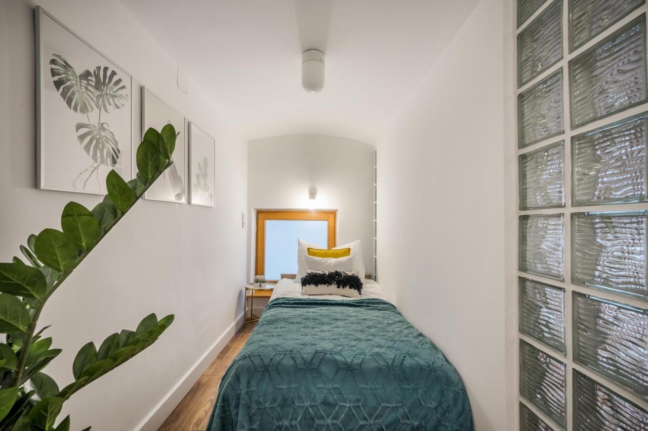 Colorful Designer In The Heart Of Apartment Budapest