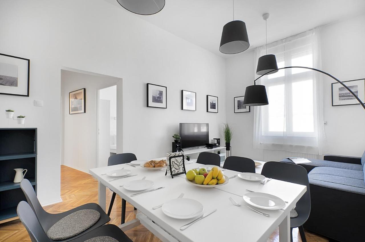 Bpr Cosmos Design With A/c Appartamento *