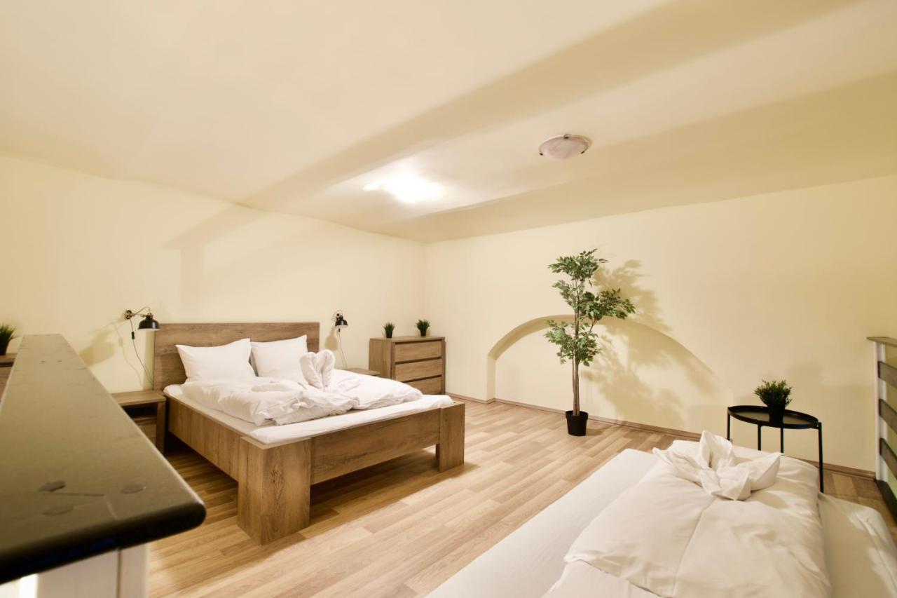 Ecostay Zoltan Street *