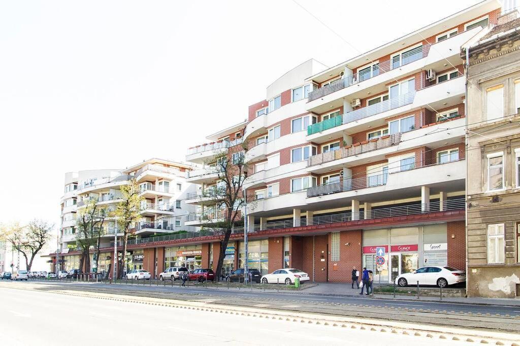 Apartamento Vip Mini Resort,private Parking & Balcony *