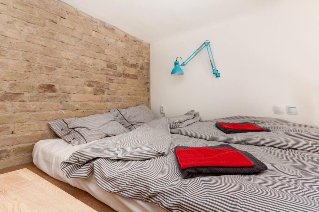 Little Whistle In The Heart Of Jewish District With Ac Apartment