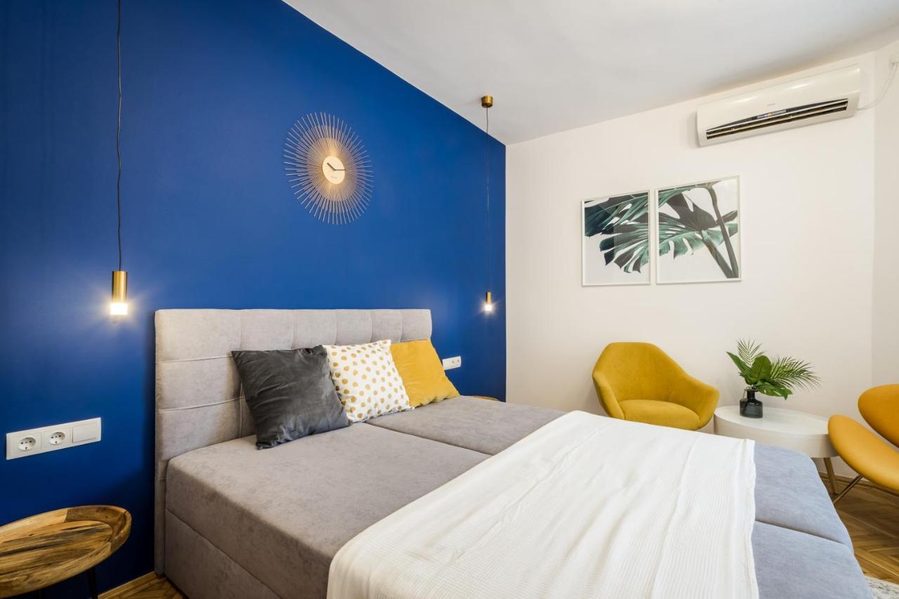 Bpr Unique With A/c Budapest