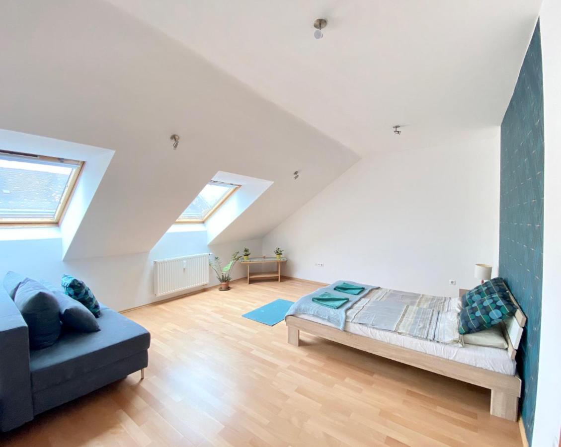Apartment Orangehomes Large Erkel Street *