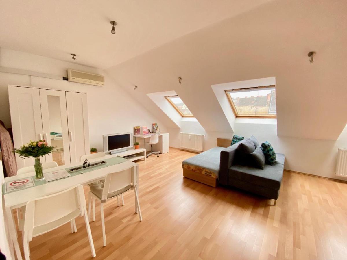 Apartment Orangehomes Large Erkel Street Budapest