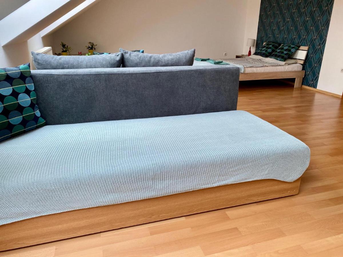 Appartement Orangehomes Large Erkel Street