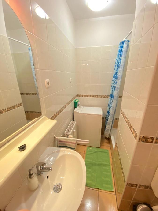 Apartment Orangehomes Large Erkel Street