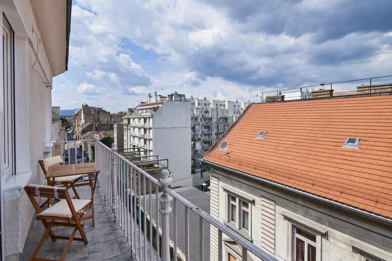 Orangehomes Fantastic 3 Bedrooms Dohany Street *