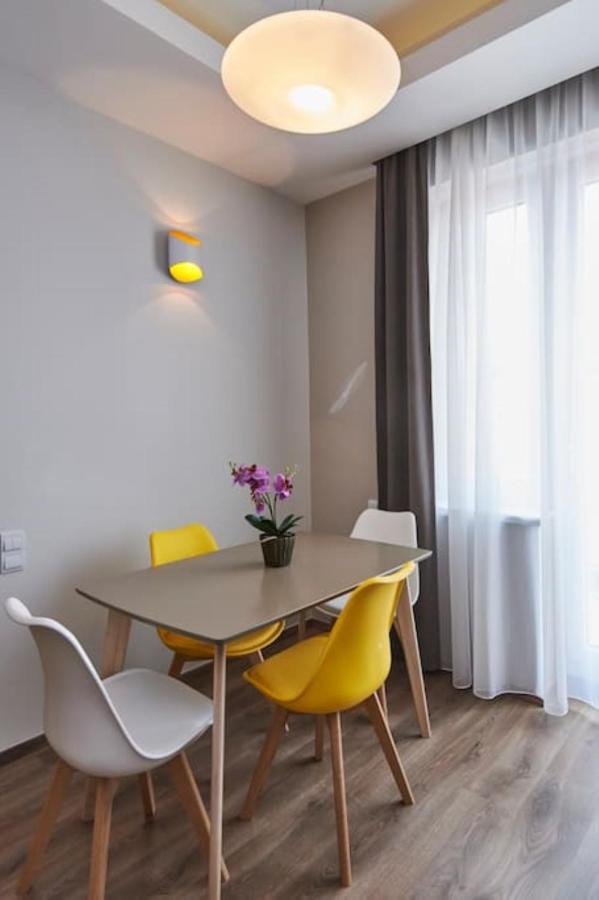 Orangehomes Fantastic 3 Bedrooms Dohany Street