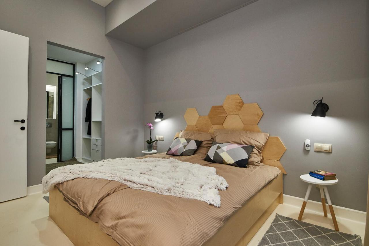 Orangehomes Unique Design 3 Bathrooms Flat *